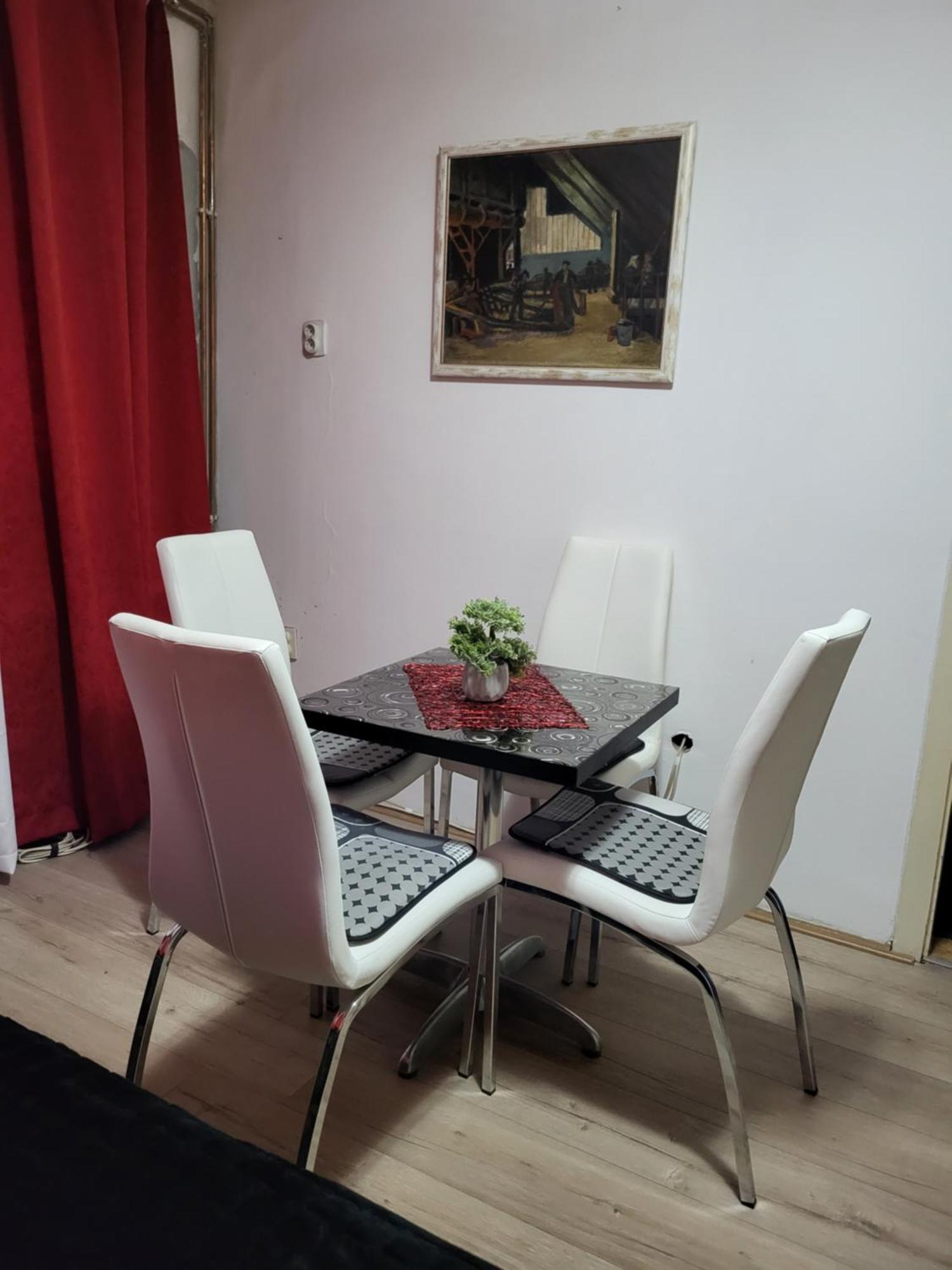 Vila Mala Evropa Leskovac  Exterior foto